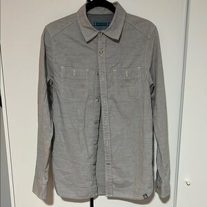 North face : Gray Button-Up Shirt